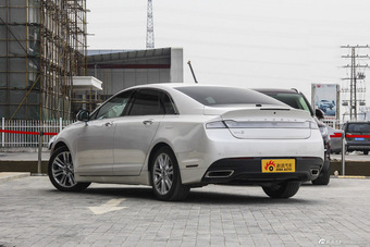 2016款林肯MKZ 2.0T自动尊雅版