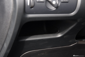 2015款沃尔沃V40 Cross Country 2.0T T5智雅版