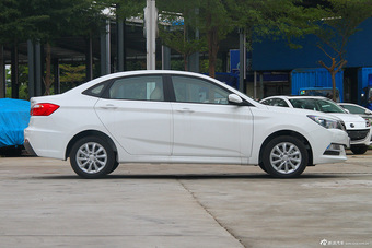 2015款悦翔V7 1.6L 手动乐尚型