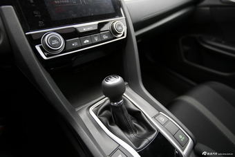 2016款思域1.5T手动220TURBO豪华型