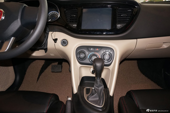 2014款菲翔 到店实拍