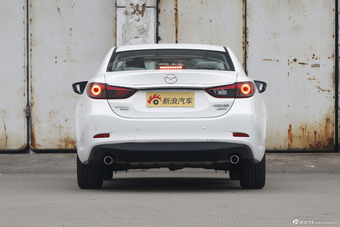 2015款阿特兹2.0L自动蓝天时尚版