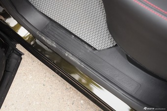 2015款宝骏560 1.8L