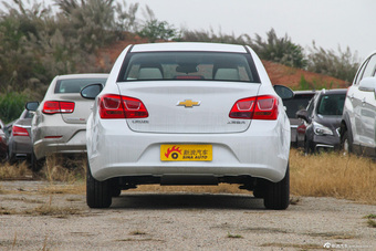 2016款科鲁兹1.5L手动经典SL MT