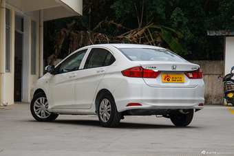 2015款锋范 1.5L手动舒适版