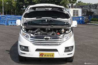 2016款瑞风M5 2.0T自动汽油公务版