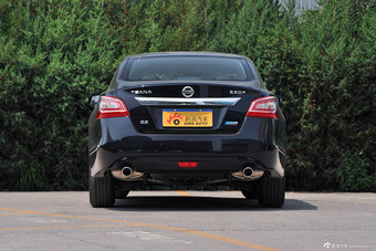 2015款天籁2.5L XL-NAVI Tech欧冠智享版