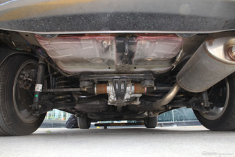 2015款缤智1.8L CVT四驱旗舰型