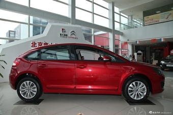 2013款世嘉两厢1.6L手动乐尚型