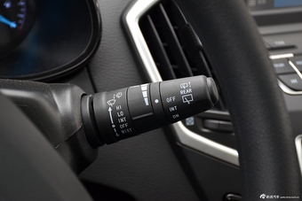 2016款风神AX7 1.4T 手动智悦型