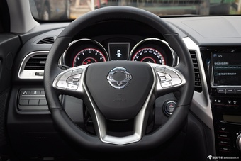 2015款蒂维拉 1.6L自动两驱致酷版