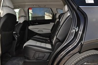 2015款索兰托L 2.4L GDI汽油四驱精英版