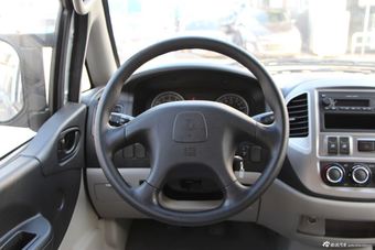 2015款菱智M3 1.6L 7座舒适型