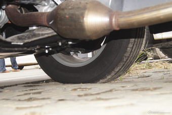 2015款哈弗H6运动版1.5T手动四驱精英型