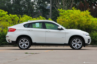 2013款宝马X6 xDrive35i
