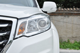 2014款风骏6 2.0T四驱领航型4D20B