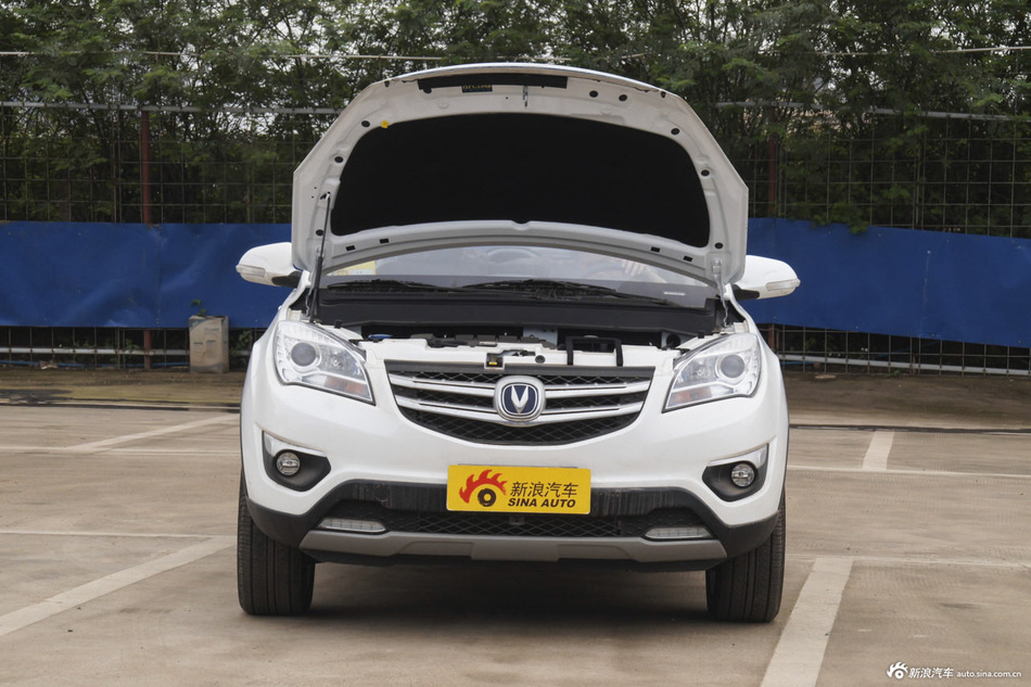 2016款CS35 1.6L手动尊贵型国IV