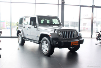 2014款牧马人柴油版到店实拍