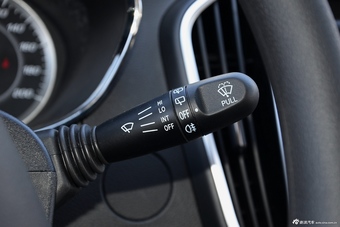 2016款宝骏560 1.8L手动舒适型