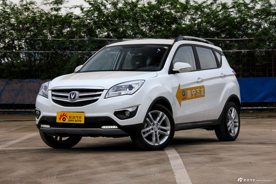 2016款CS35 1.6L手动豪华型国IV