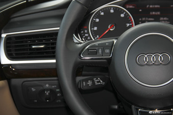 2016款奥迪A7 3.0T自动50TFSI quattro舒适型