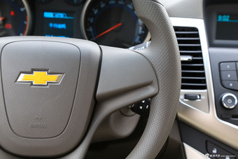 2015款科鲁兹 1.5L 手动经典 SL MT