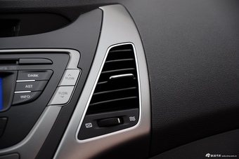 2015款朗动1.6L自动时尚型