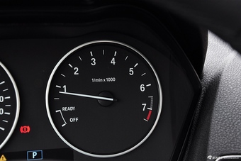 2014款宝马2系220i领先型