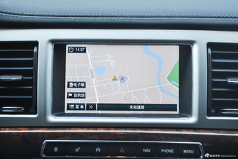 2015款捷豹XF 2.0T 80周年典藏豪华版