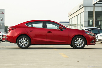 2016款马自达3昂克赛拉1.5L自动三厢舒适型