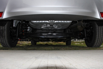 2014款YARiS L 致炫1.3L手动魅动版