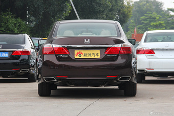 2015款雅阁2.4L自动LX舒适型