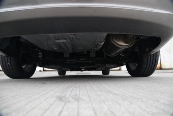 2015款逸动1.6L手动尊贵型国5