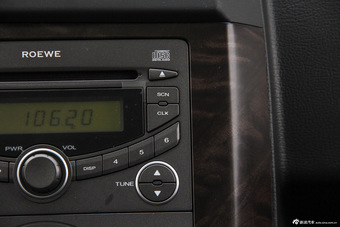 2014款荣威W5 1.8T自动两驱胜域特装版