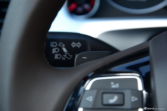 2016款途锐3.0T自动R-Line