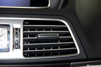 2014款奔驰E200 Coupe 到店实拍