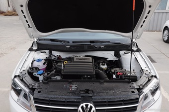 2013款朗行1.6L手动风尚型