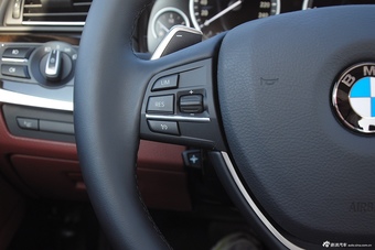 2015款宝马5系525LI领先型