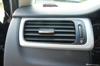 2012款宝来1.4T自动豪华型