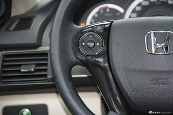 2015款雅阁2.4L自动LX舒适型