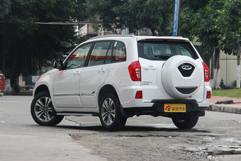 2015款瑞虎3 1.6L手动智尚纪念版