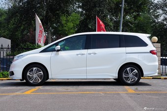 2015款 改款奥德赛2.4L自动智酷版