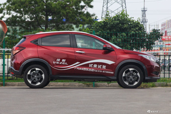 2015款缤智1.8L CVT四驱旗舰型