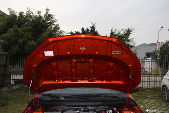 2015款YARiS L致炫1.5L自动魅动版