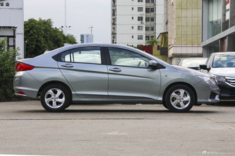 2015款锋范 1.5LCVT豪华版