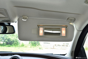 2015款捷豹XJL 3.0 SC典雅商务80周年典藏版