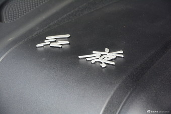 2015款红旗H7 1.8T自动豪华型