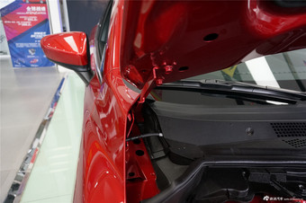 2014款马自达6阿特兹2.5L蓝天至尊版