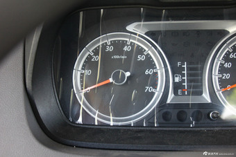 2014款夏利N5 1.3L 手动标准型 到店实拍