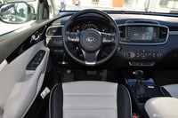 2015款索兰托L 2.4L GDI汽油四驱精英版